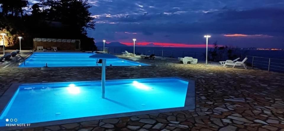 Aldi'S Guest House Vlore Ngoại thất bức ảnh