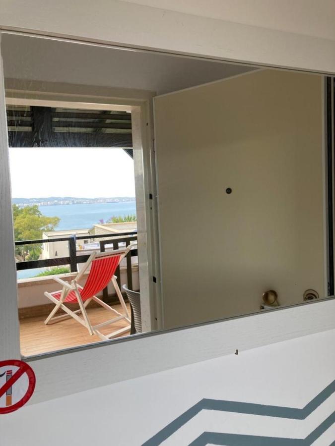 Aldi'S Guest House Vlore Ngoại thất bức ảnh