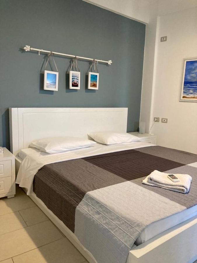 Aldi'S Guest House Vlore Ngoại thất bức ảnh