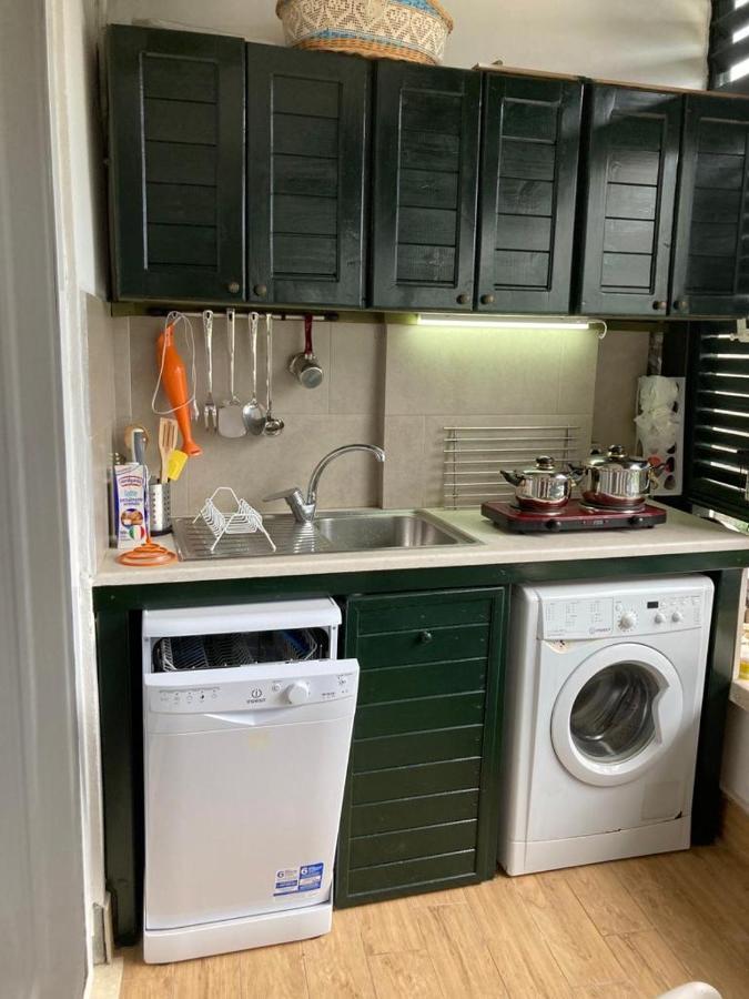 Aldi'S Guest House Vlore Ngoại thất bức ảnh