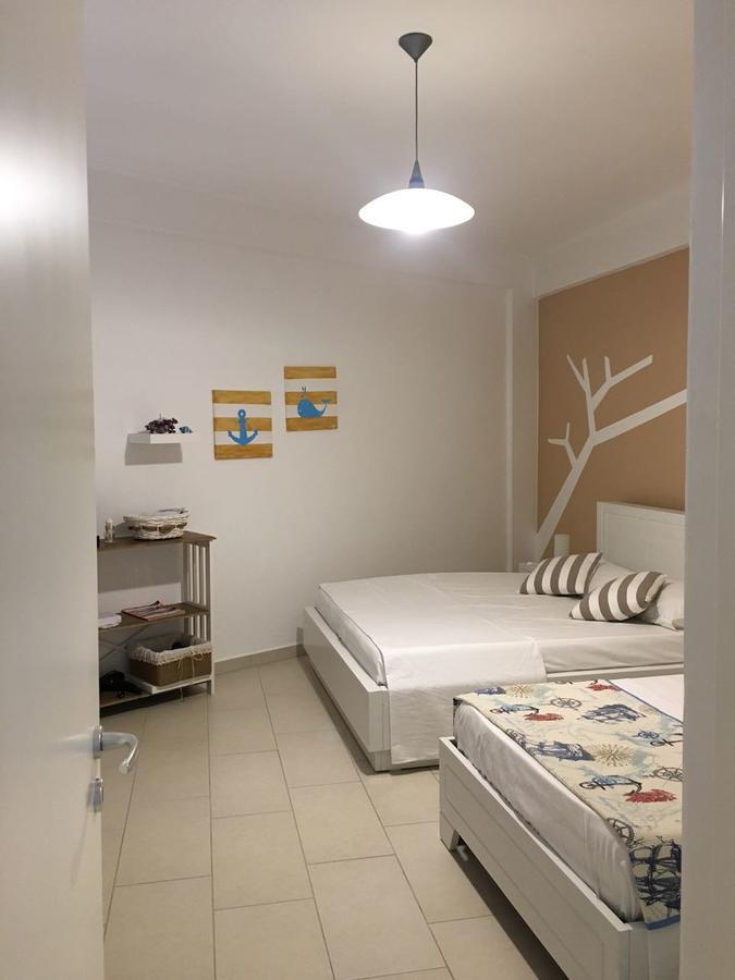 Aldi'S Guest House Vlore Ngoại thất bức ảnh